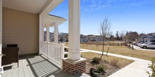 1 LAFAYETTE WAY 1 LAFAYETTE WAY Photo Gallery 1