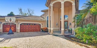 7273 NW 68th Dr 7273 NW 68th Dr Photo Gallery 1