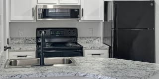 Hickory Creek Apartment Homes Hickory Creek Apartment Homes Photo Gallery 1