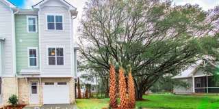 1819 BUNGALOW ROW 1819 BUNGALOW ROW Photo Gallery 1