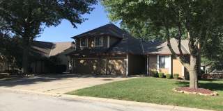 8500 Ditzler Ave 8500 Ditzler Ave Photo Gallery 1