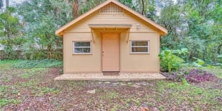 236 E VOORHIS AVENUE 236 E VOORHIS AVENUE Photo Gallery 1