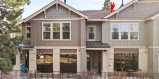 2689 NW Crossing Drive 2689 NW Crossing Drive Photo Gallery 1