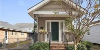 291 BROOKLYN Avenue 291 BROOKLYN Avenue Photo Gallery 1
