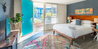 Scottsdale Fifth Avenue Apartments Scottsdale Fifth Avenue Apartments Photo Gallery 1