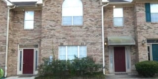 606 PARKSIDE CIRCLE 606 PARKSIDE CIRCLE Photo Gallery 1