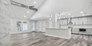 8591 Wakefield Dr 8591 Wakefield Dr Photo Gallery 1
