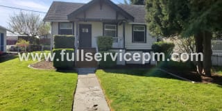 2120 E Grand Ave 2120 E Grand Ave Photo Gallery 1