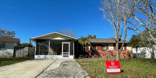5606 89 avenue 5606 89 avenue Photo Gallery 1