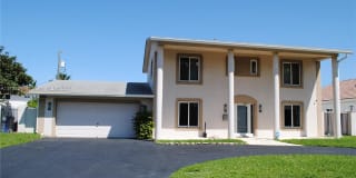 1660 NE 1660 NE 25th Ave 1660 NE 1660 NE 25th Ave Photo Gallery 1