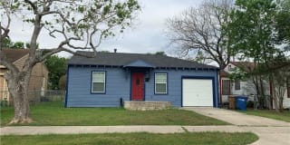 2825 Sarita St 2825 Sarita St Photo Gallery 1