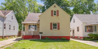 5459 Oakwood Ave 5459 Oakwood Ave Photo Gallery 1