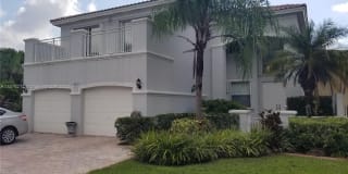 4719 NW 96th Pl 4719 NW 96th Pl Photo Gallery 1