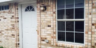800 W Bronze Dr 800 W Bronze Dr Photo Gallery 1