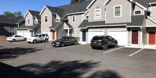 2076 Community Ln 2076 Community Ln Photo Gallery 1