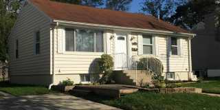 10005 MONTAUK AVE 10005 MONTAUK AVE Photo Gallery 1