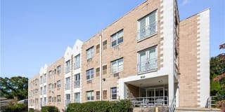 501 N Barry Avenue 501 N Barry Avenue Photo Gallery 1