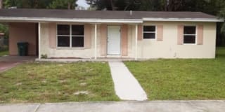 583 E Normandy Blvd 583 E Normandy Blvd Photo Gallery 1