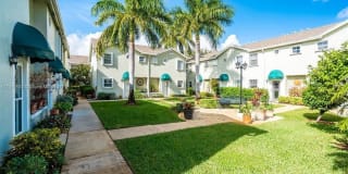 221 Waterside Dr 221 Waterside Dr Photo Gallery 1