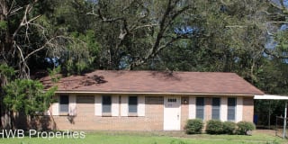 228 Marion Dr 228 Marion Dr Photo Gallery 1