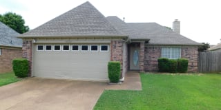 10061 Woodland Pine Cv E 10061 Woodland Pine Cv E Photo Gallery 1