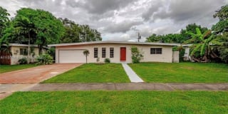 1941 NE 186th Dr 1941 NE 186th Dr Photo Gallery 1