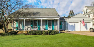 303 Bell Place 303 Bell Place Photo Gallery 1