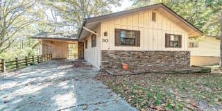 30 Hope Dr. 30 Hope Dr. Photo Gallery 1
