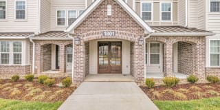 1801 Shadow Green Dr #206 1801 Shadow Green Dr #206 Photo Gallery 1