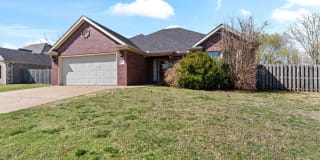 1603 N Oakhaven Place 1603 N Oakhaven Place Photo Gallery 1