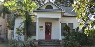 222 11TH AVENUE NE 222 11TH AVENUE NE Photo Gallery 1