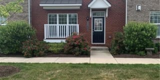 4822 Village Walk 4822 Village Walk Photo Gallery 1