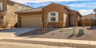 941 W Calle Tolima 941 W Calle Tolima Photo Gallery 1