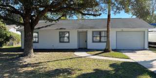 154 Greenacres Circle N 154 Greenacres Circle N Photo Gallery 1