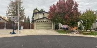 504 Foxhollow Ct 504 Foxhollow Ct Photo Gallery 1