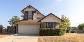 2701 Woodlands Dr. 2701 Woodlands Dr. Photo Gallery 1