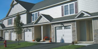38 Springwood Meadows Drive 38 Springwood Meadows Drive Photo Gallery 1