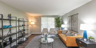 Reserve Eden Prairie Reserve Eden Prairie Photo Gallery 1