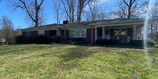 1218 E Marion St 1218 E Marion St Photo Gallery 1