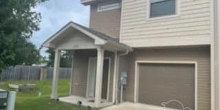 3512 Mossy Oak Villas Cir 3512 Mossy Oak Villas Cir Photo Gallery 1