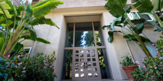 2399 Via Mariposa W 2399 Via Mariposa W Photo Gallery 1