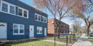 2439 25TH ST SE Unit A 2439 25TH ST SE Unit A Photo Gallery 1