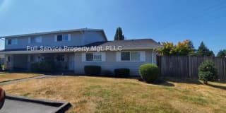 12416 SE 272nd Pl Apt D 12416 SE 272nd Pl Apt D Photo Gallery 1