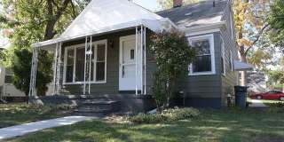 2879 OAKSHIRE Avenue 2879 OAKSHIRE Avenue Photo Gallery 1