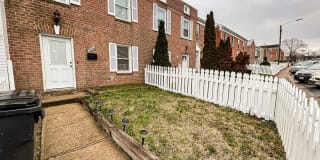 9836 Town Ln 9836 Town Ln Photo Gallery 1