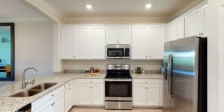 17716 Wayside Bend 17716 Wayside Bend Photo Gallery 1
