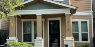 215 E COURTLAND PL 215 E COURTLAND PL Photo Gallery 1