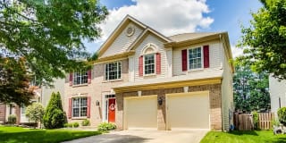 5564 VILLAGE CENTER DRIVE 5564 VILLAGE CENTER DRIVE Photo Gallery 1