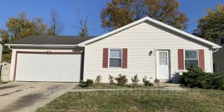 3905 Ireland Dr 3905 Ireland Dr Photo Gallery 1
