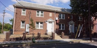 2208 NICHOLSON STREET SE 2208 NICHOLSON STREET SE Photo Gallery 1